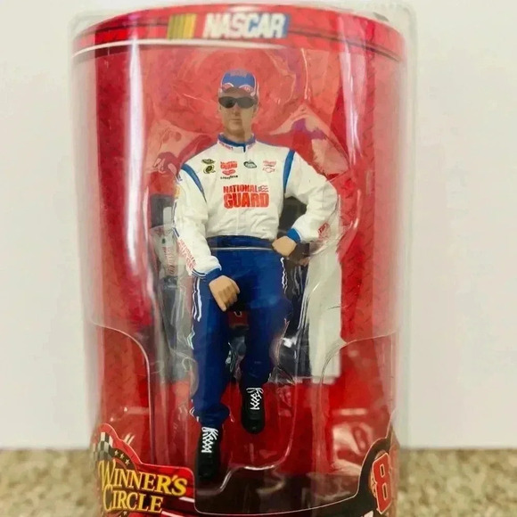 Winners Circle -NASCAR - Dale Earnhardt Jr# 88
National Guardd collectible. - Picture 1 of 4
